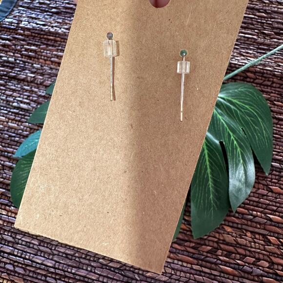 BOGO FREE TRIANGLE CRYSTAL DROP ROSE GOLD EARRINGS - Picture 3 of 7